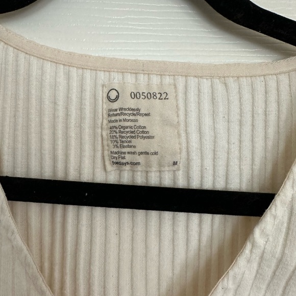 ForDays Ribbed V neck short sleeve tee - Picture 4 of 5